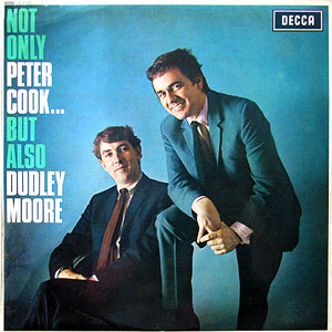 Com Duo Cook Moore