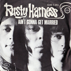 RustryHarnessAintGonnaGetMarried