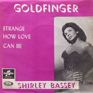 ShirleyBasseyGoldfinger45